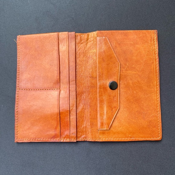 Vintage Souvenir Leather Quebec Wallet - Picture 6 of 13